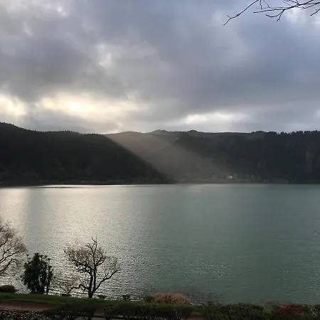 Furnas Lake Cottage * פורנס