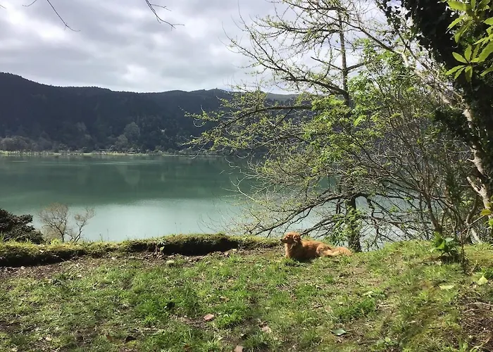 בית נופש Furnas Lake Cottage