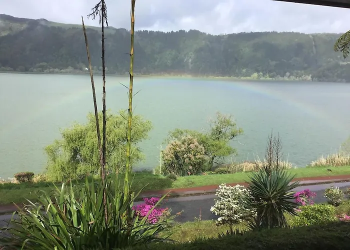 Furnas Lake Cottage בית נופש *