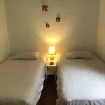 בית נופש Furnas Lake Cottage
