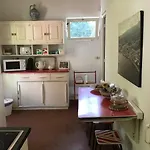 Furnas Lake Cottage פורנס