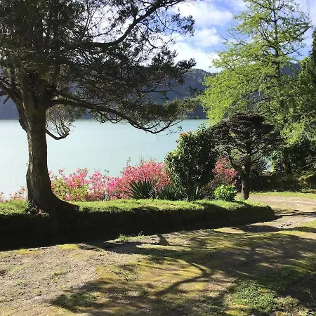 Furnas Lake Cottage Dom wakacyjny