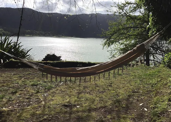 Furnas Lake Cottage Tatil Evi